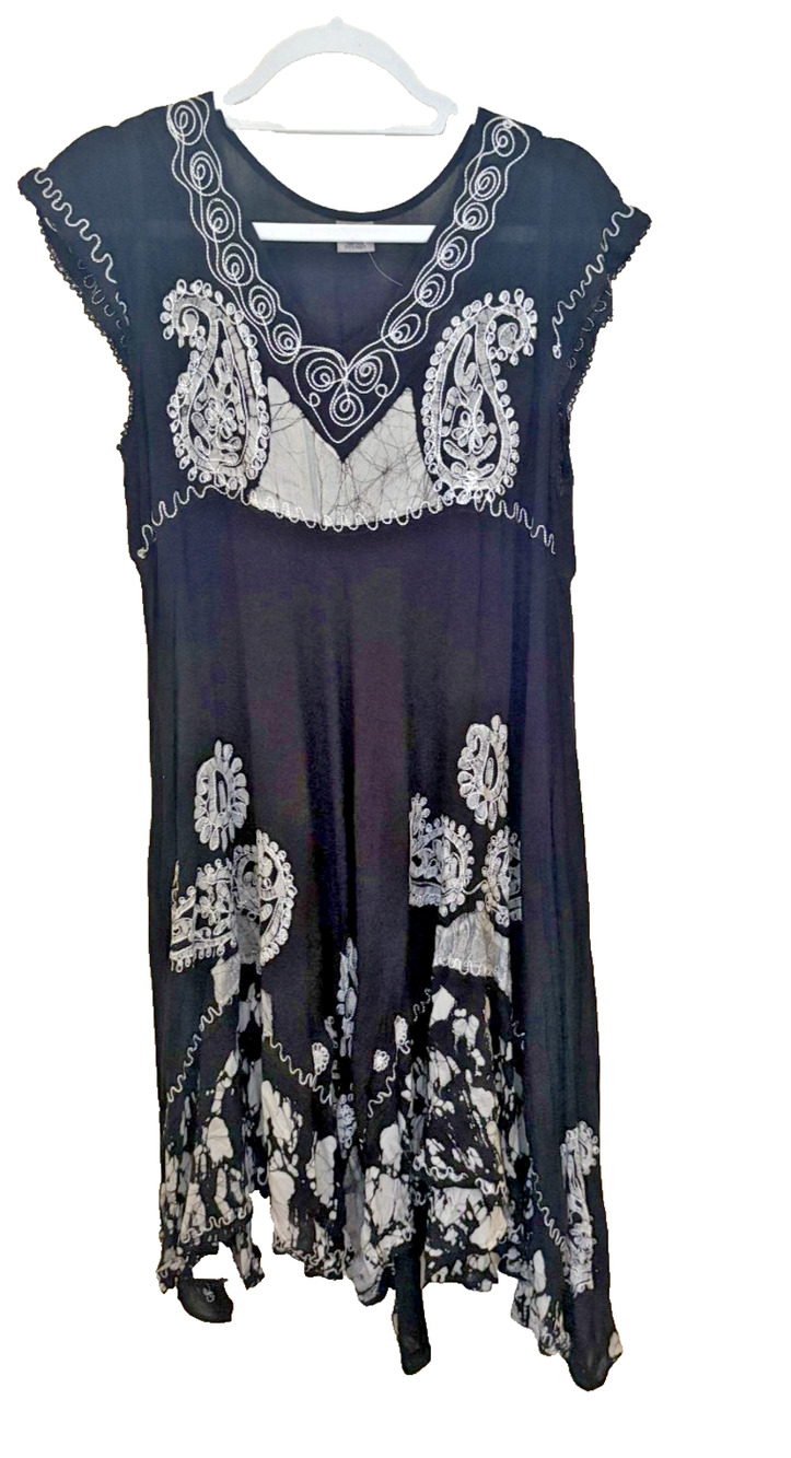 Shoreline Shirt Dress One Size Fits Most High Front Low BackWhite Black
